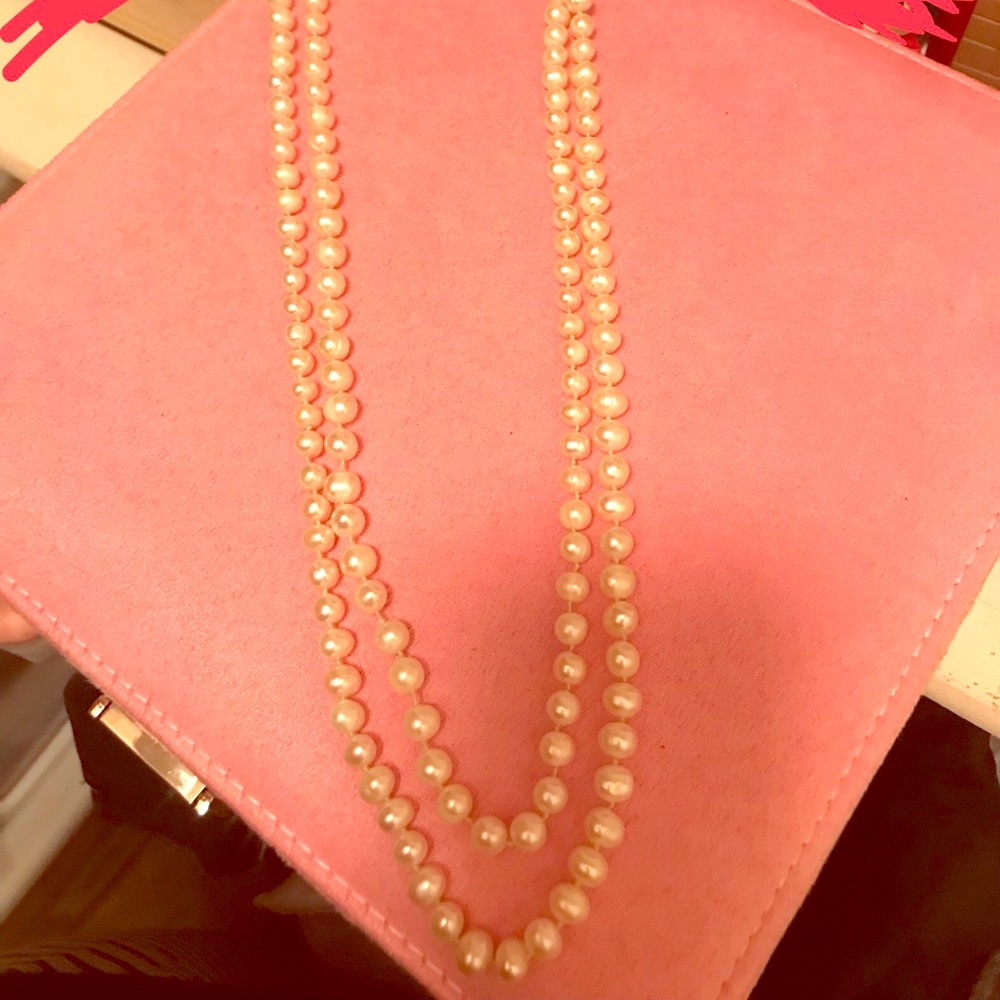 South ocean pearl necklace